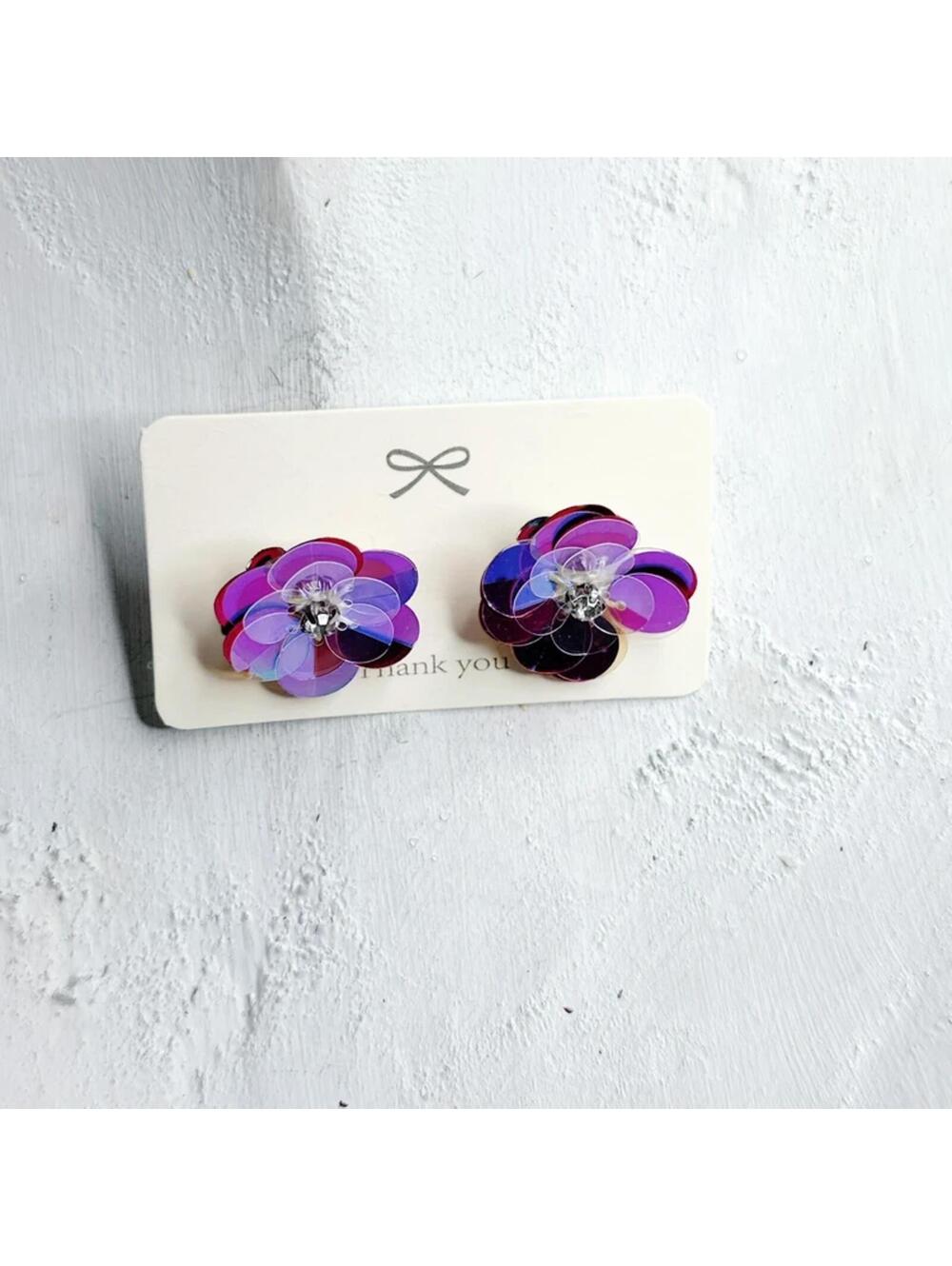 7565u. Pink Sequin Flower Earrings